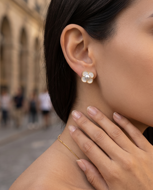 Icon Clover Pearl Earring