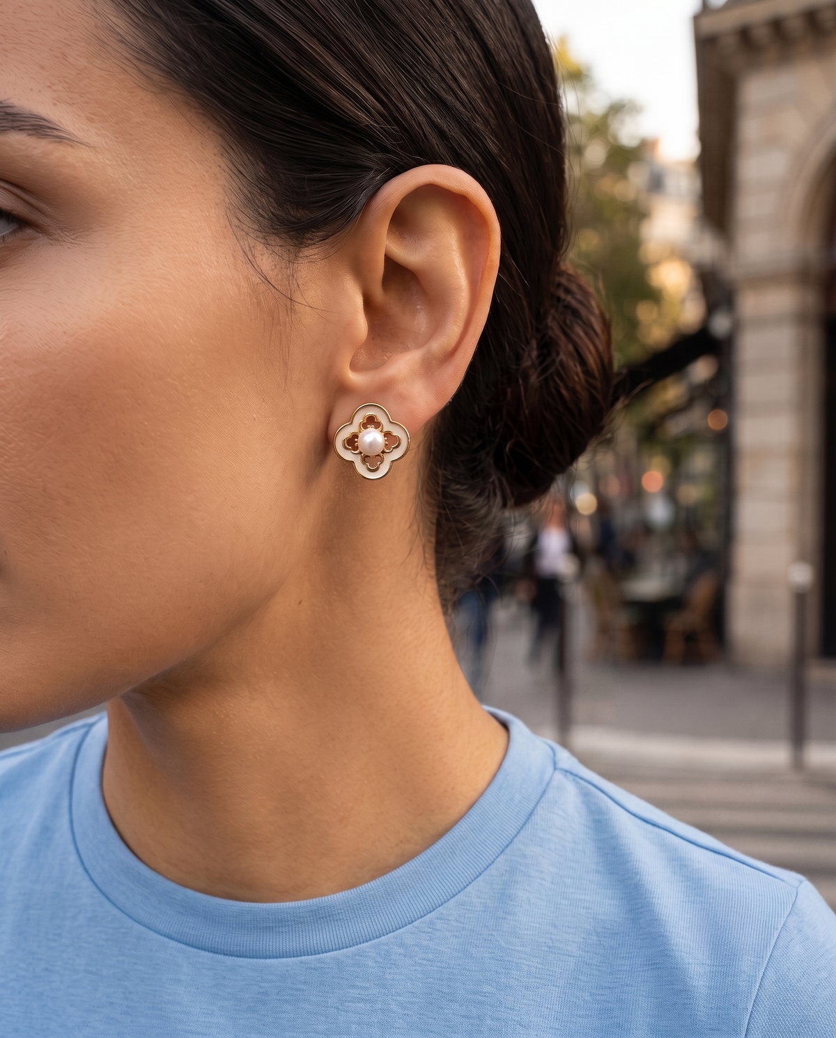 Artist Quatrefoil Pearl Earring