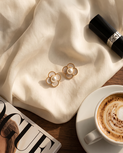 Icon Clover Pearl Earring