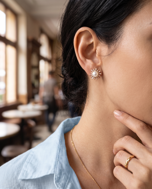 Queen Pearl Astria Earring